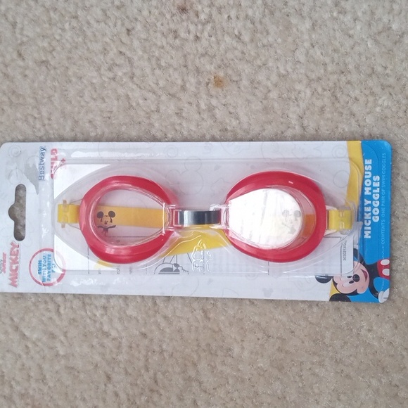 Disney Junior Mickey Play Pool w/ Goggles - Picture 4 of 7